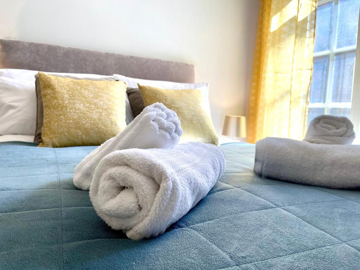 Апартаменты Cute And Cosy Studio In A Fantastic Location! Bishops Stortford Бишопс-Стортфорд Экстерьер фото